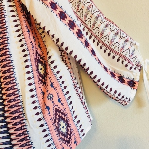 NWT Embroidered Top Oversized Long Sleeves Blouse - Picture 3 of 8